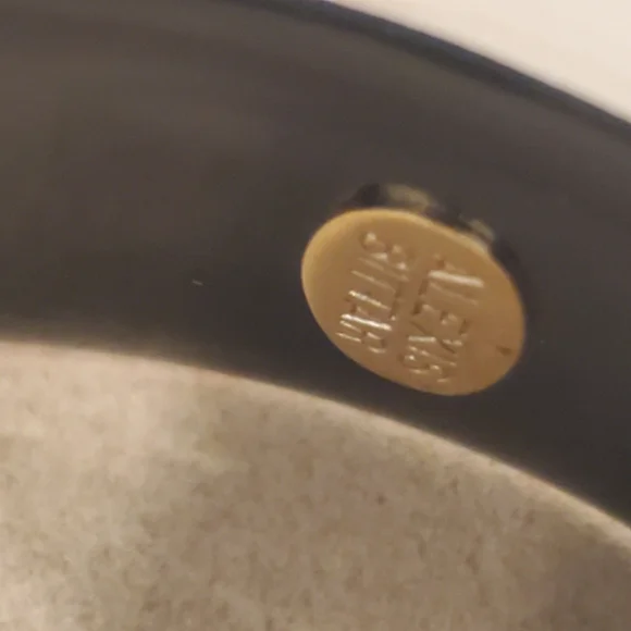 Alexis Bittar Lucite, Crystal Studded Hinge Bracelet, NWOT - Picture 4 of 5